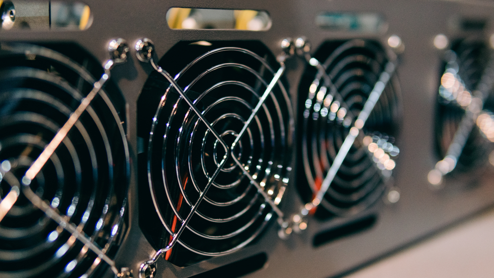how much electricity does a crypto mining rig use