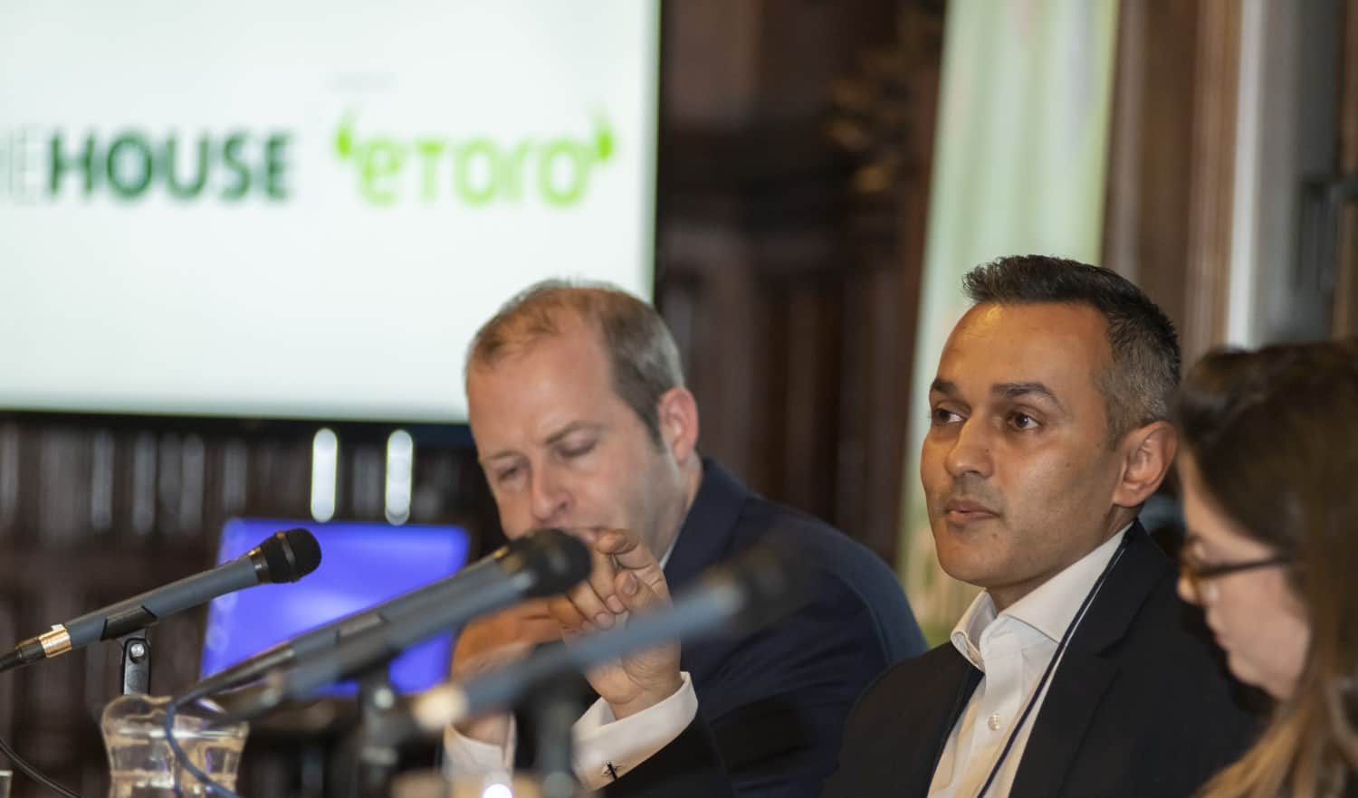Retail Investors Aren’t Interested in Crypto Derivatives, Says eToro Executive 1