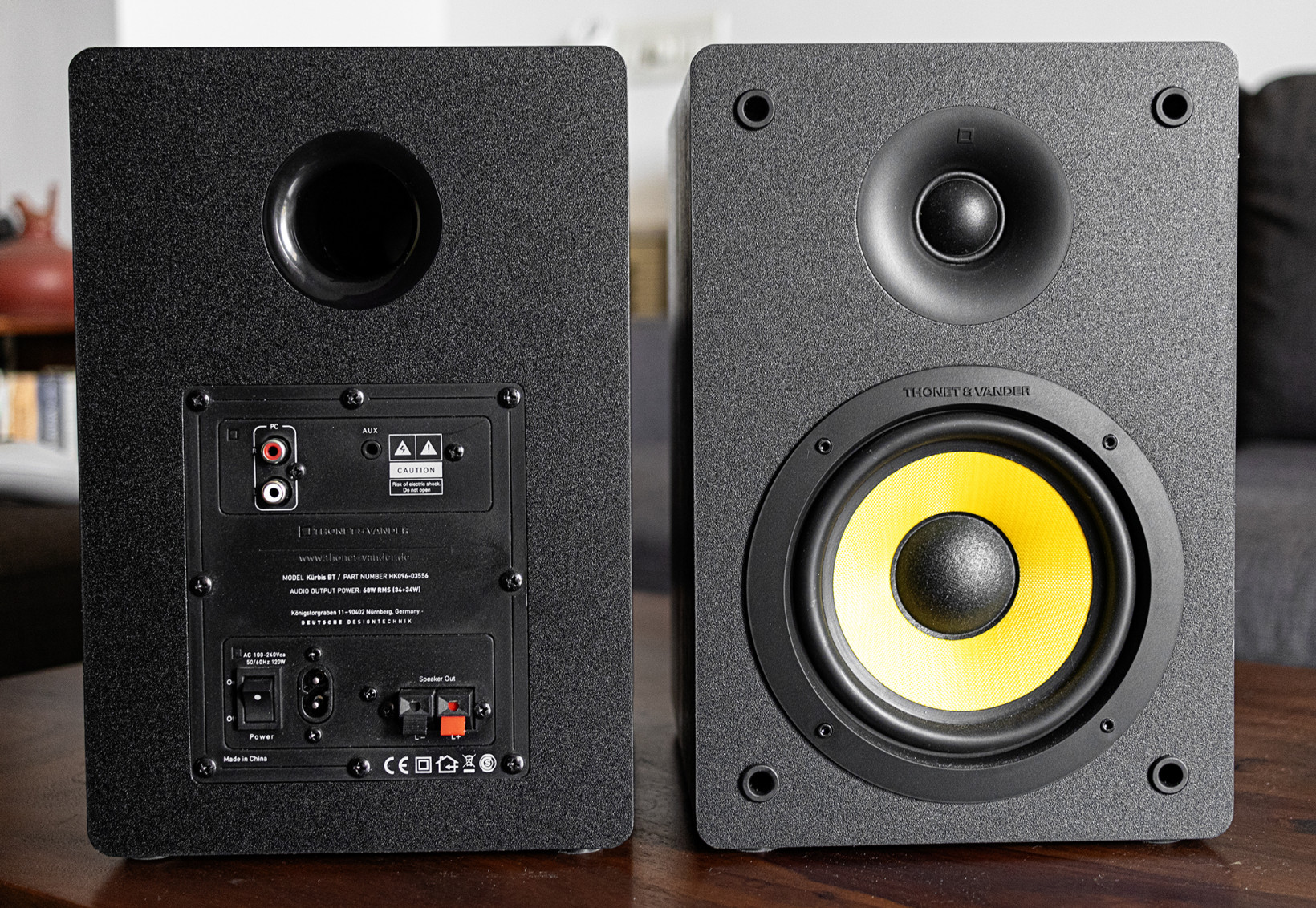 The Kubris speakers have their inputs and power switch on the back, which isn't ideal