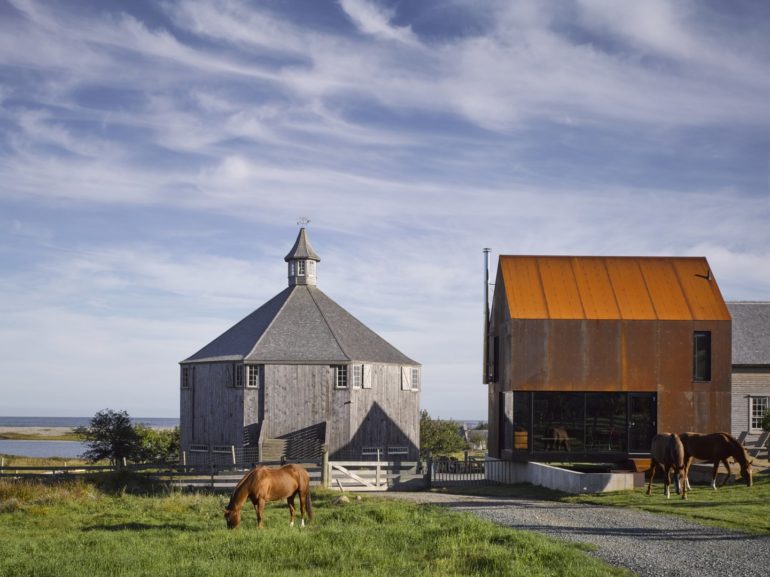 20+ Barn House Remodeling You will Want to Live In!