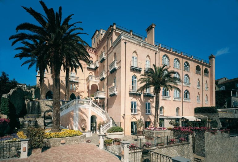 Cristina Celestino signs a seven room capsule collection for Palazzo Avino hotel