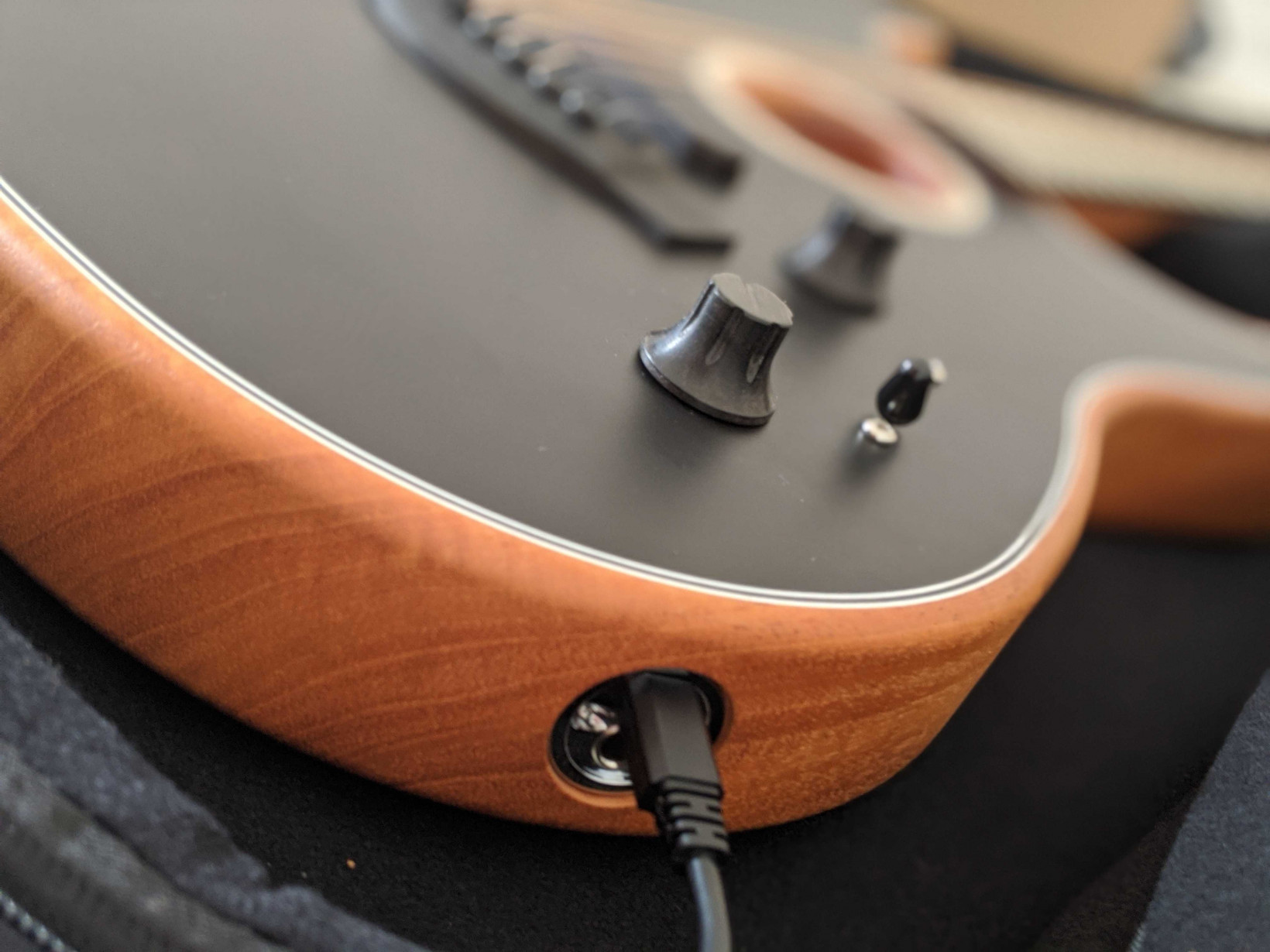 Review: I just can’t get over how good Fender’s Acoustasonic Stratocaster sounds 2