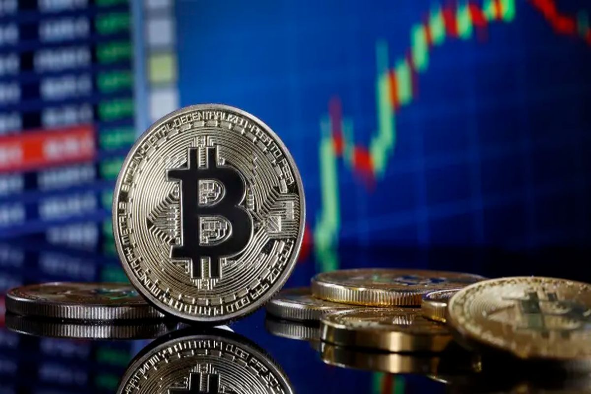 Bitcoin Regained $1 Trillion Market Cap As The Cryptocurrency Market Hit Over 2-Year High